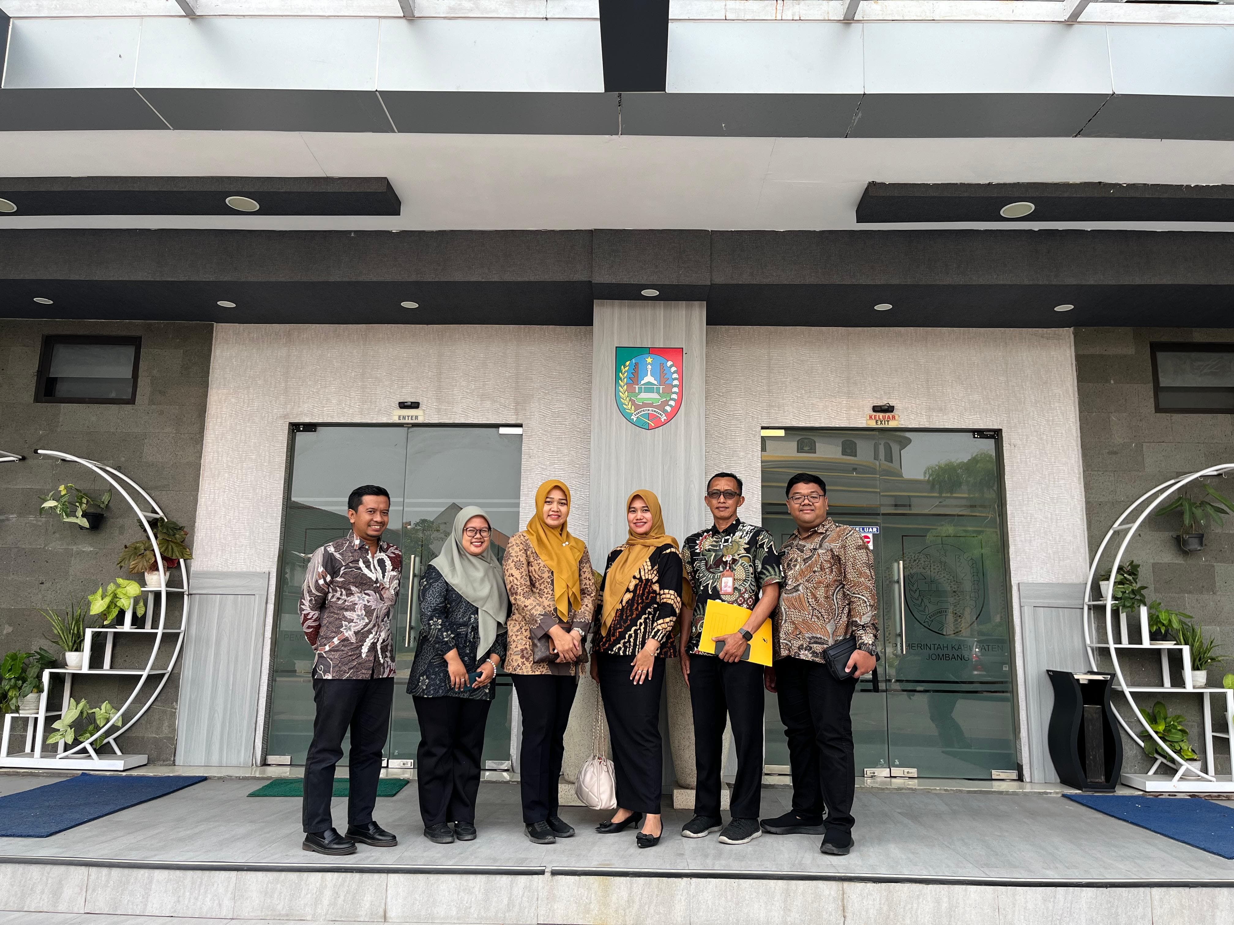 Study Komparatif terkait Kerja Sama di pemerintah Kabupaten Jombang